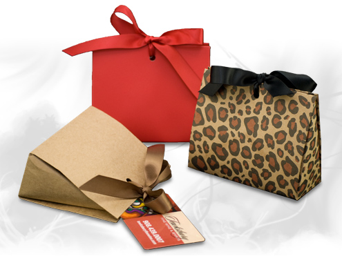 How Should You Package Gift Cards? | Splash Packaging