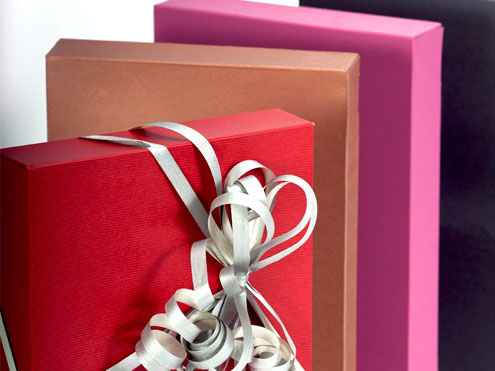 Beautiful Gift Wrapping Without Breaking the Bank