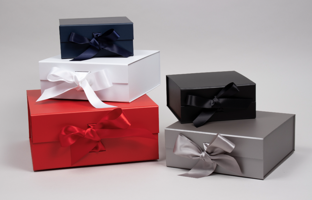 Ribbon tied magnetic lid gift boxes
